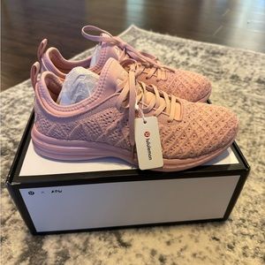 NEW Lululemon x APL Techloom Phantom in faint coral!